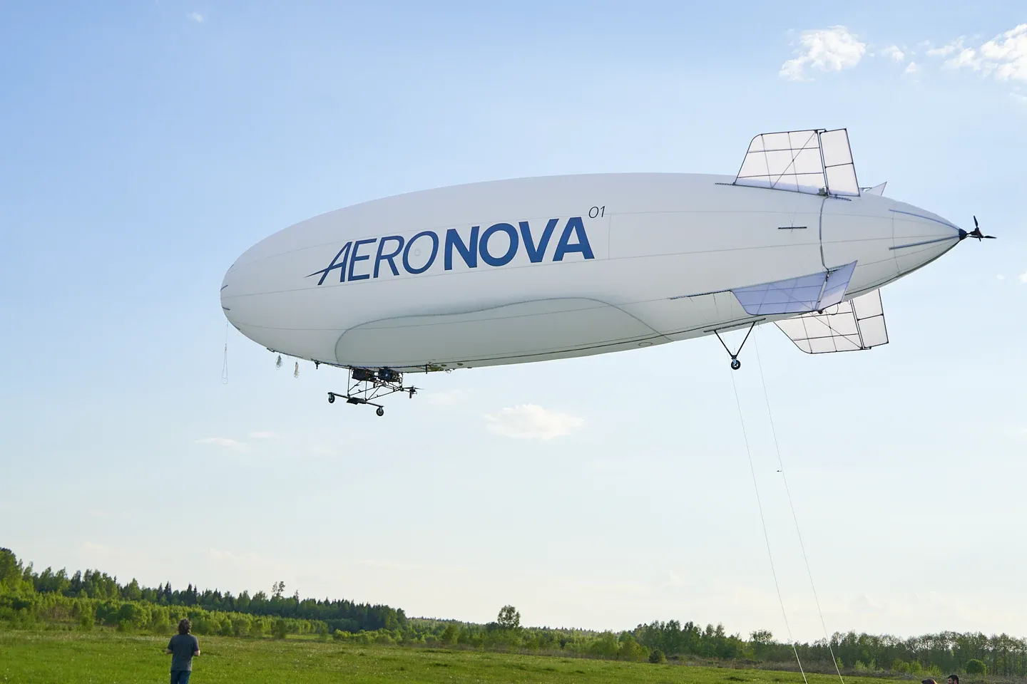 Компания «Аэронова» проводит летные испытания беспилотного дирижабля NOVA-01 (НОВА-01)